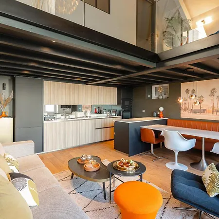 Alma - With Terrace And Sea View In