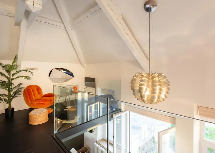 Apartment Alma - With Terrace And Sea View In