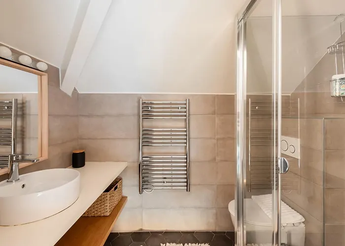 Alma - With Terrace And Sea View In *